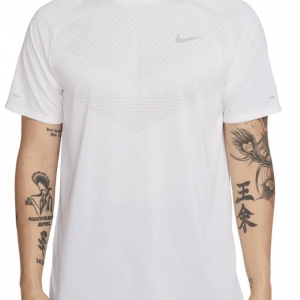 Men's Dri-FIT ADV Short-Sleeve Stride Running Top 