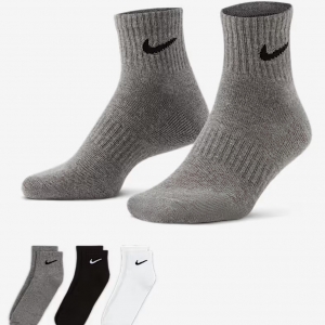Nike Everyday Cushioned Training Ankle Socks (3 Pairs)
