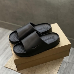 DÉP ĐÚC ĐEN NIKE