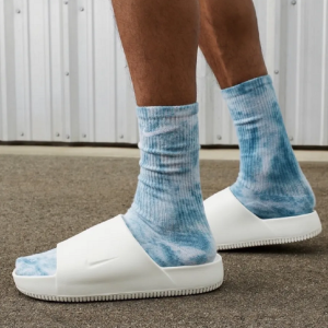 DÉP ĐÚC TRẮNG NIKE 